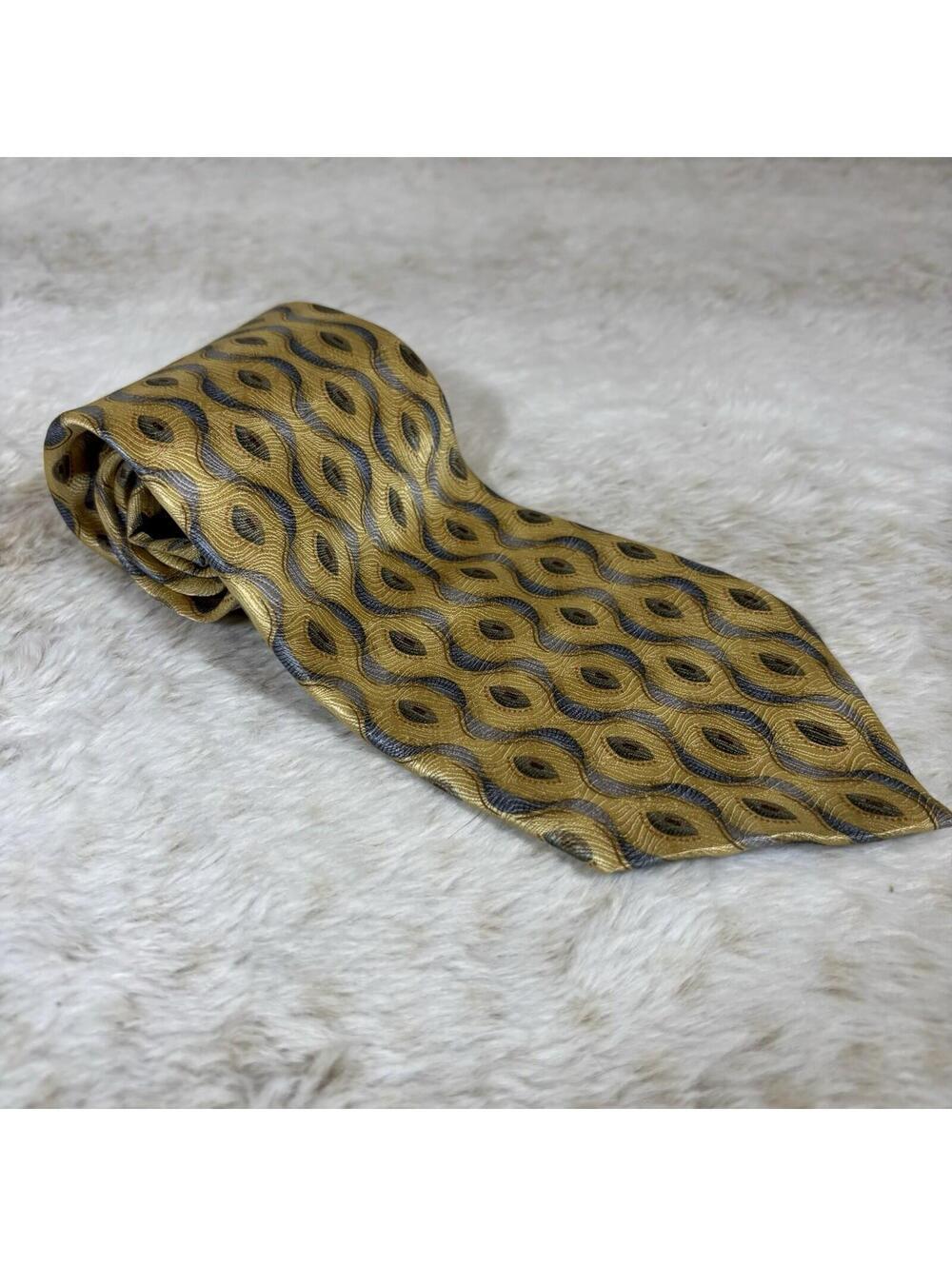 Geoffrey Beene Tie Italian Silk Gold Geometric Medallion 90s Wide